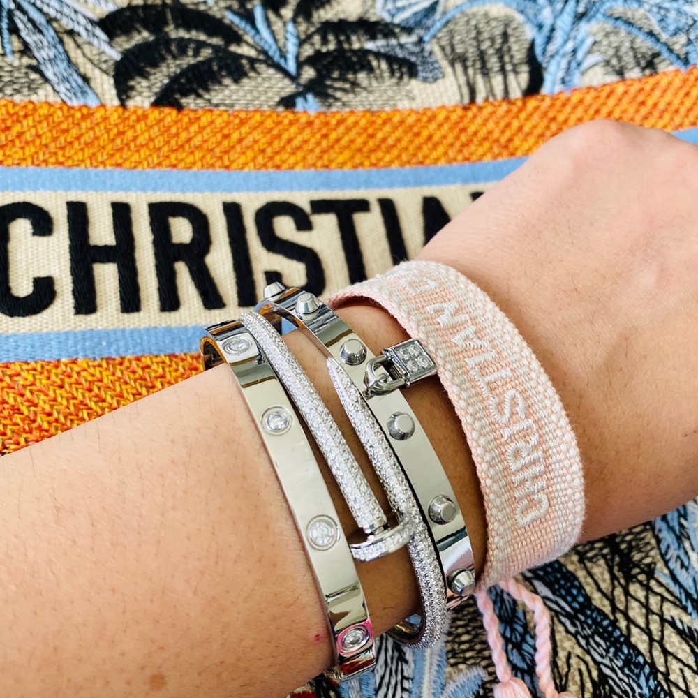 ✨ 18K Silver Lock Studded Bracelet